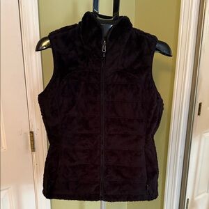 The North Face Women's Black Fleece Vest